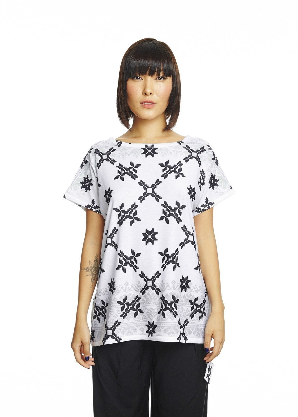Le Danse - Uztzu Clothing - Shop Super 4 in 1 T-shirts, Pants and hoodies online!